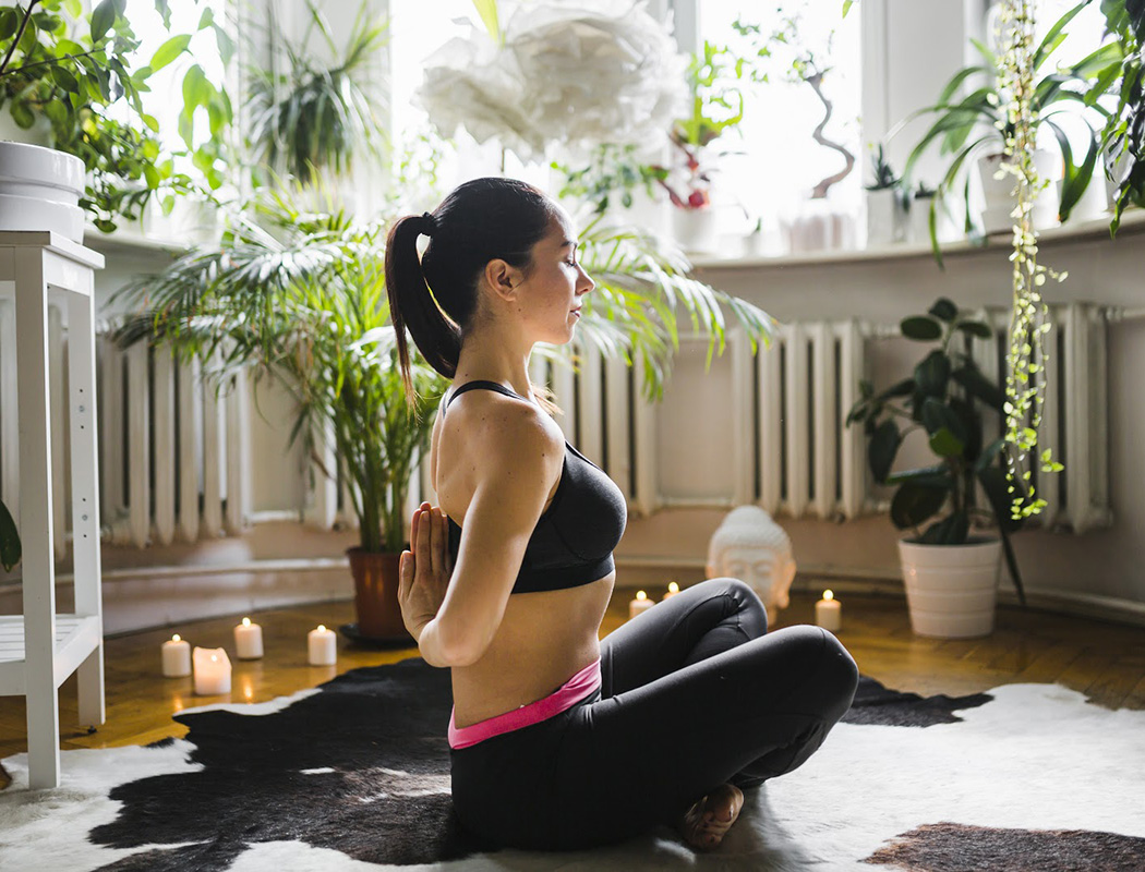 Позы йоги, которые помогут расслабить мышцы спины, шеи и плеч
